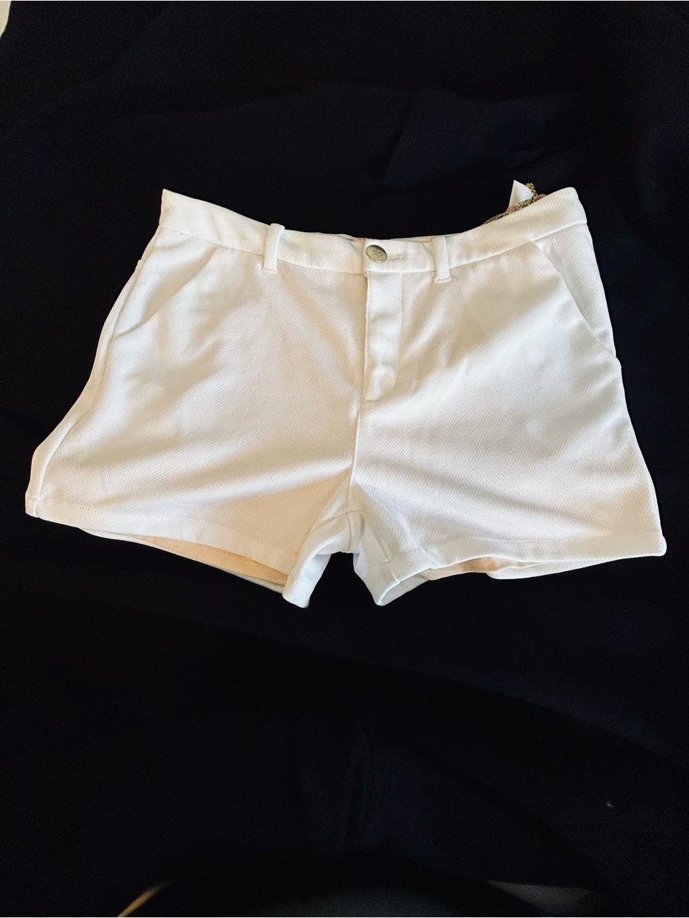 NWT Women’s White patterned  Shorts by Stella Parker